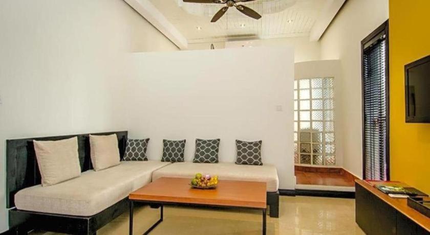 Mulberry Hotel Siem Reap Exteriör bild