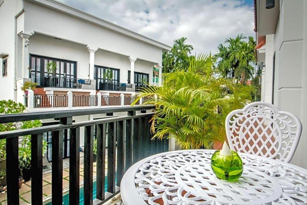 Mulberry Hotel Siem Reap Exteriör bild